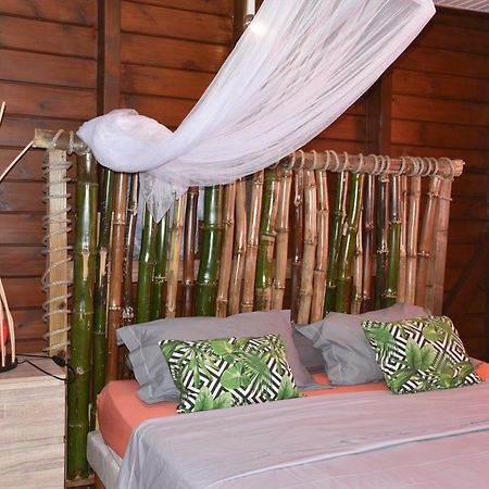 Maison Corosole Vue Mer Sainte-Anne Ngoại thất bức ảnh